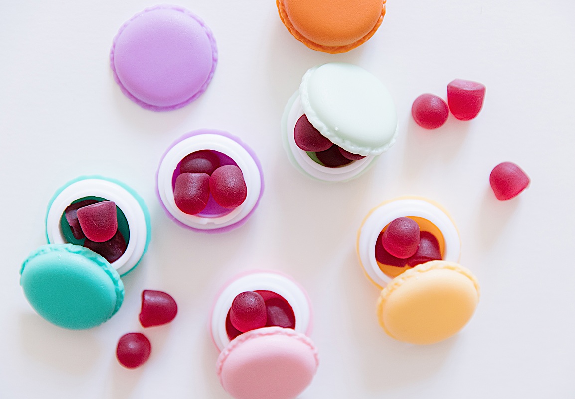 Knosh by Perfectly Posh Very Sleepy Gumdrop with melatonin in macaron pill boxes