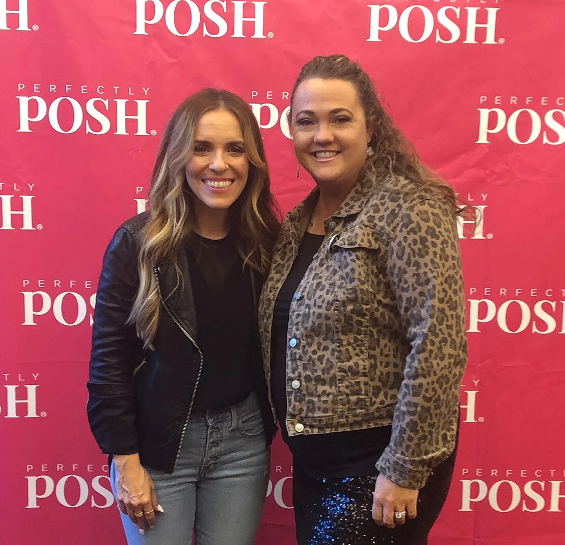 Perfectly Posh Influencer BoWynn Ashworth and author Rachel Hollis at UnCon 2019