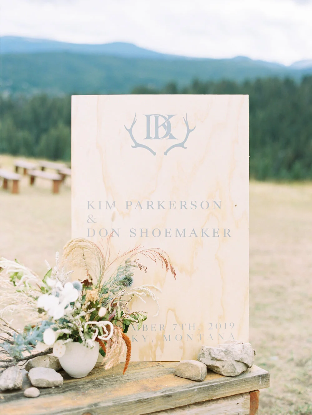   KIM &amp; DON   PLANNING + DESIGN -  Penny Layne  - @thepennylayne  PHOTOGRAPHY -  Orange Photographie  - @orangephotographie  VENUE -  Lone Mountain Ranch  - @lonemountainranch 