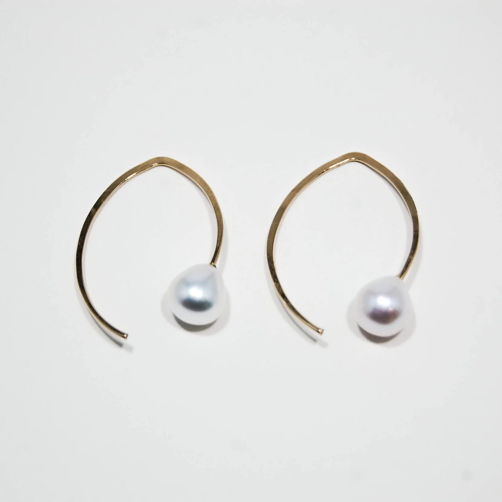 Small Pearl Pendulums - Gold