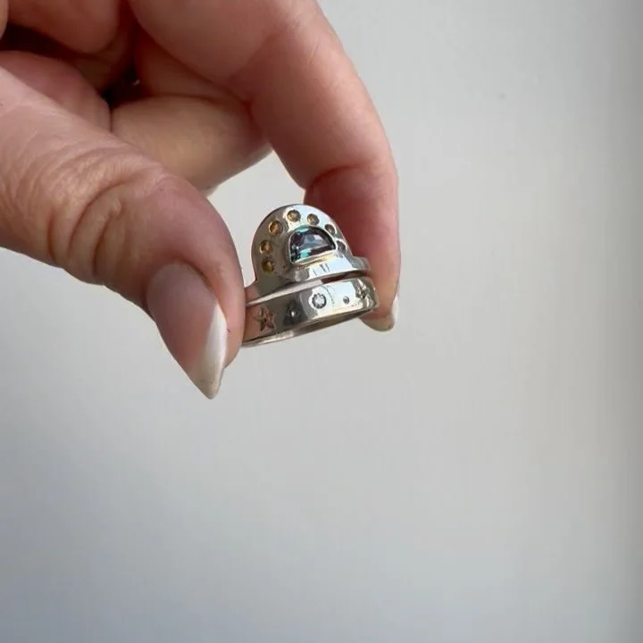 Engagement set for @graehlinggarret featuring Alexandrite, citrine, and diamonds set in 14k white gold. 🌟 🌙 ✨ 
This was my second attempt at hand engraving little stars and celestial shapes, (the first in silver) and I had a lot of fun with it! Tha