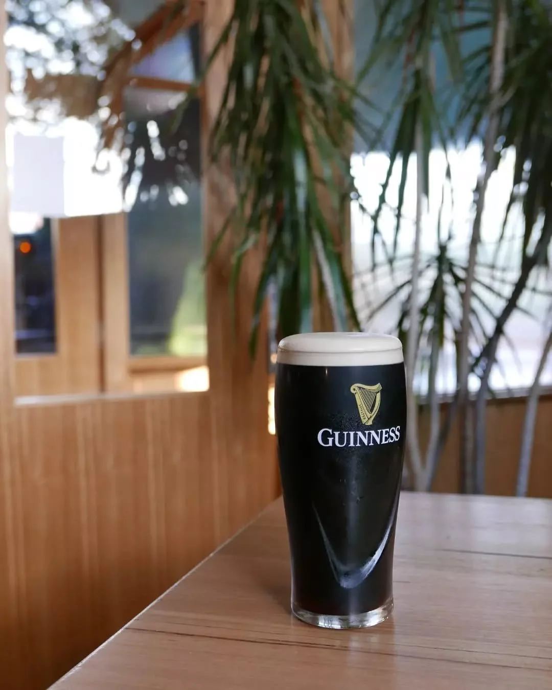 Open from 11am today for The Ashes Series. 

Enjoy party pies and mini sausage rolls from 11am-1pm, with our full &agrave; la carte menu available from 1pm. 

Come down and join us at The Vic.