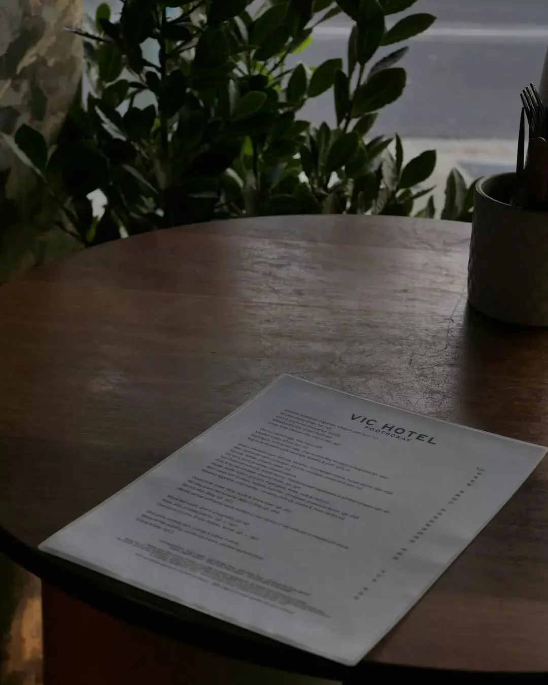 Sunday 4th January, Roast at The Vic Hotel 

Roast lamb leg, mint peas, baked chat potatoes, honey carrots, broccolini, jus &amp; mint sauce