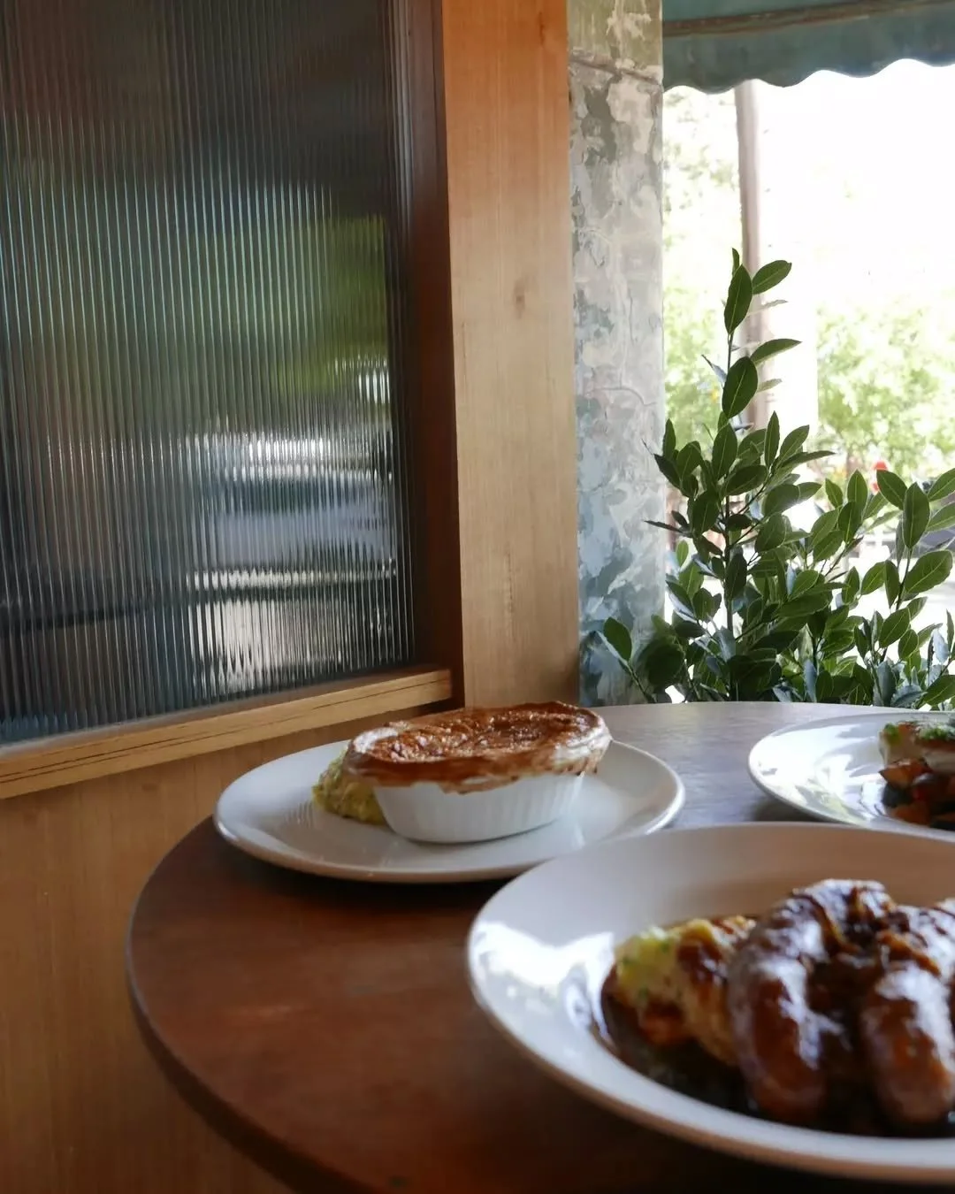 Tuesday = Pie Night at The Vic
Enjoy a weekly lineup of three rotating pies, served with classic mash and peas for $25.