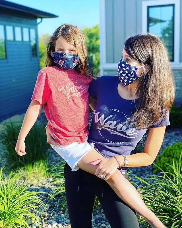 What a beautiful day it was here in Iowa today! ☀️☀️ It made the gold metallic fireworks on our patriotic wave shirts SHINE! Limited edition adult and kid shirts available at www.theiowawaveshirt.org 🇺🇸❤️🤍💙