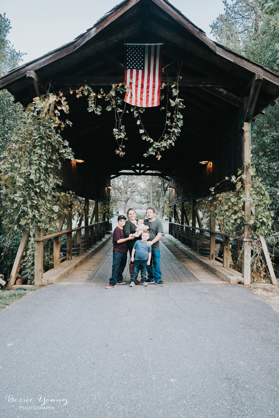 Outdoor fall family portrait session at Indegeny reserve in Sonora California. Photographed by Bessie Young Sonora photographer. 