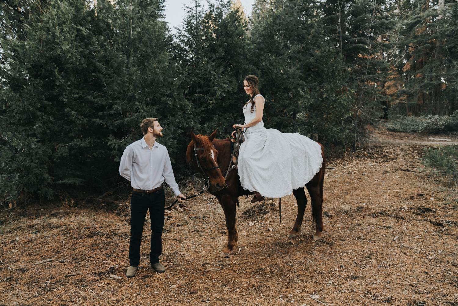 Mountain Elopement in Shaver Lake California by Bessie Young Photography Wild Elopement - Adventure Elopement-287.jpg