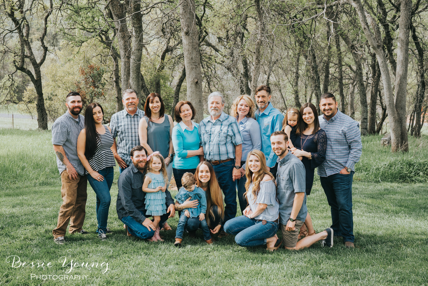 How To Take Large Family Portraits  Copperopolis Family Portraits by Bessie Young Photography 3.jpg