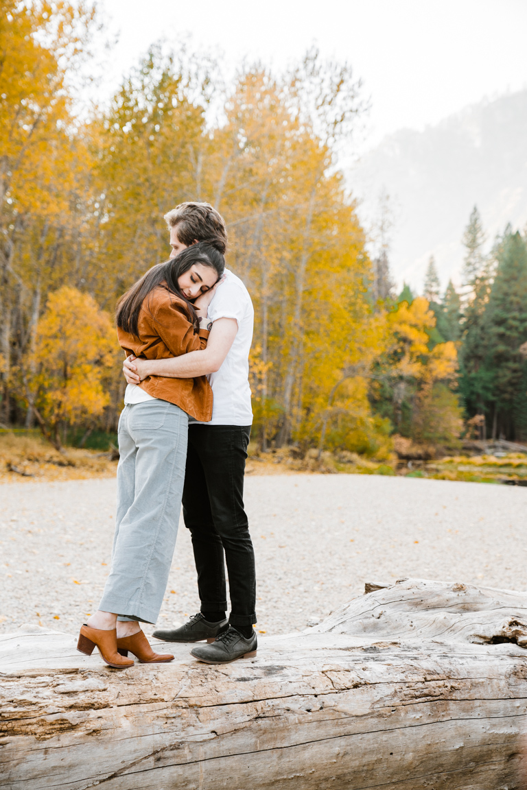 Yosemite Engagement Session El Capitan by Bessie Young Photography 2018_-6.jpg