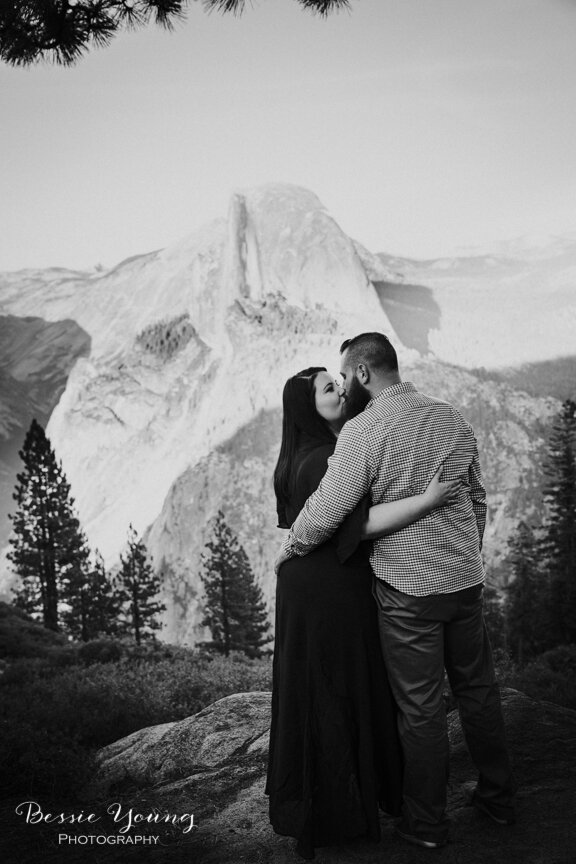 Yosemite Anniversary Session | Yosemite Elopement Photographer | Casey and Rodney by Bessie Young Photography