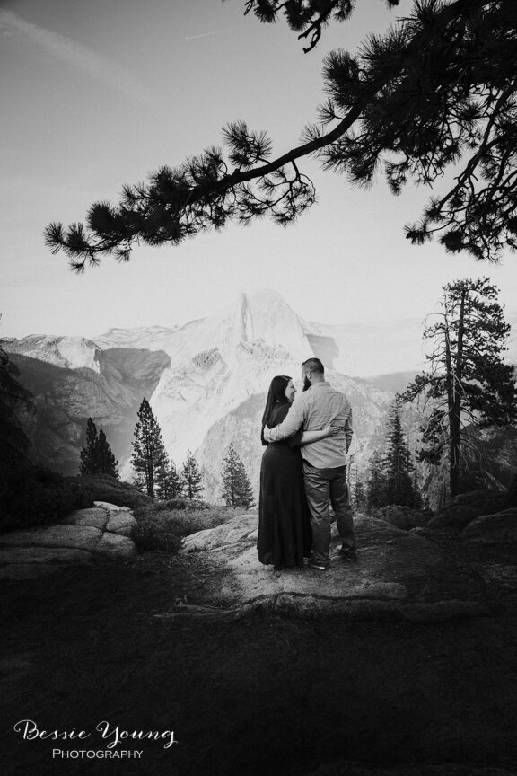 Yosemite Anniversary Session | Yosemite Elopement Photographer | Casey and Rodney by Bessie Young Photography