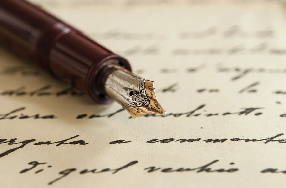pen 1200.jpg