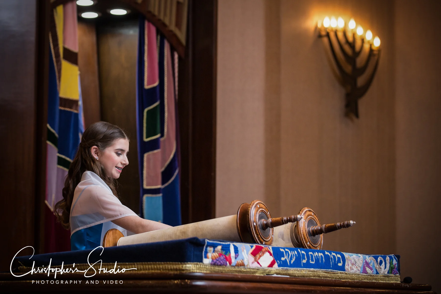 torah-portion-photos-at-new-city-jewish-center-ny.jpg