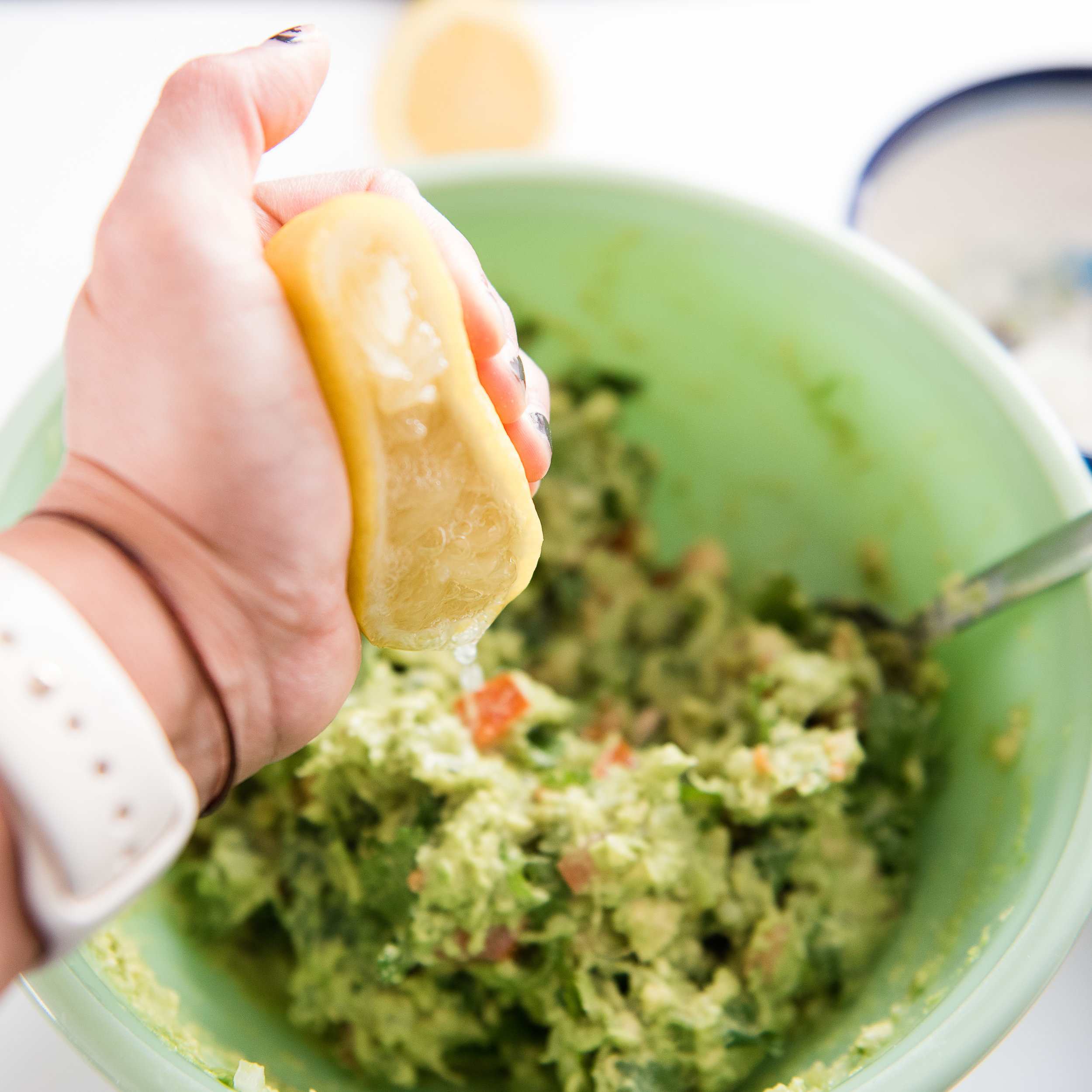 mexican-food-appetizer-easy-guacamole-karina-mora-prints-4.jpg