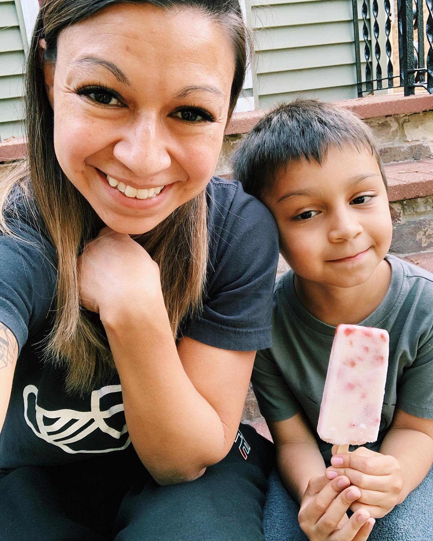 The best days include paletas. 
E: &ldquo;Today has been a pretty good day for me.&rdquo; 🥰