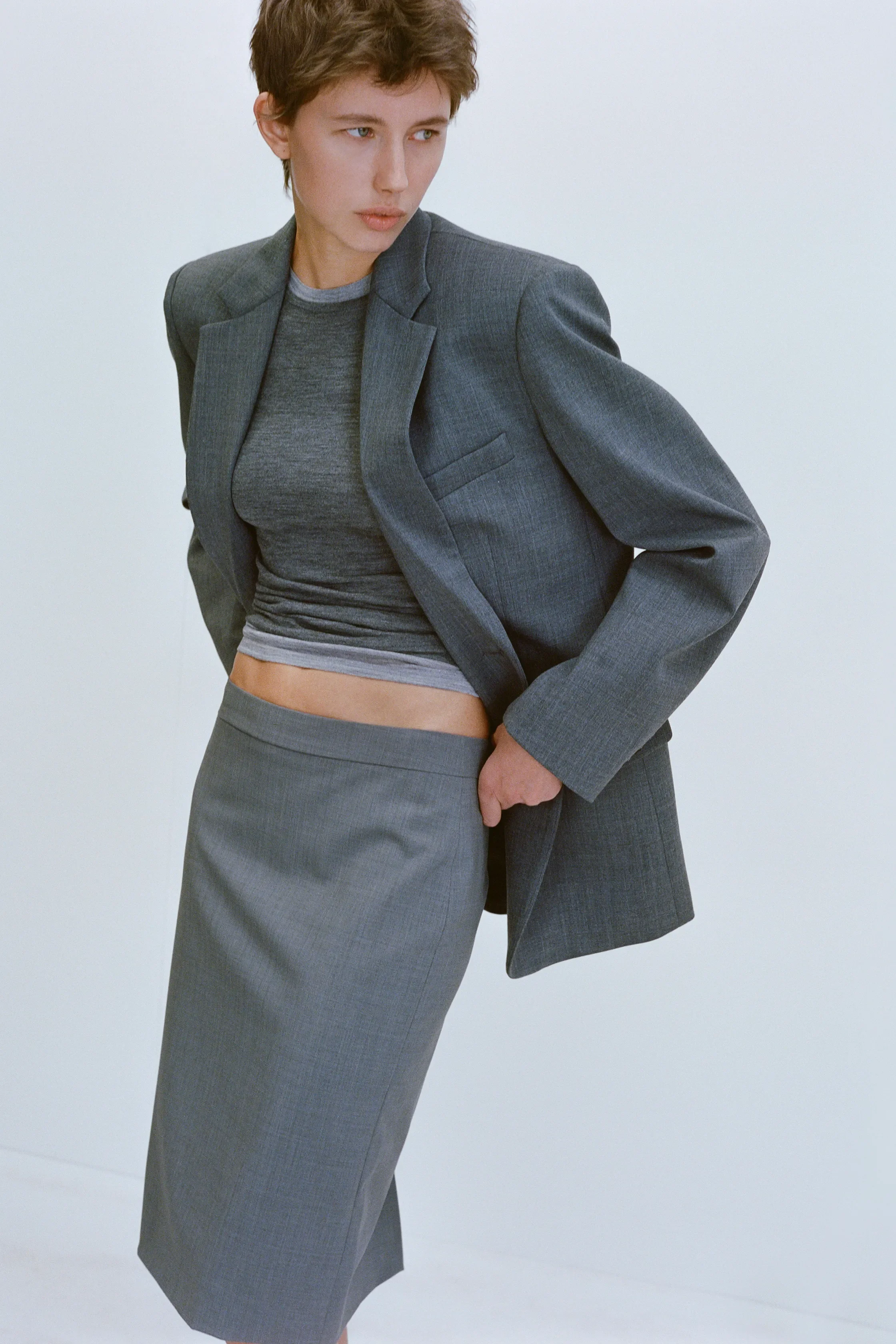 00014-nilli-lotan-pre-fall-2023-credit-brand.jpg.webp
