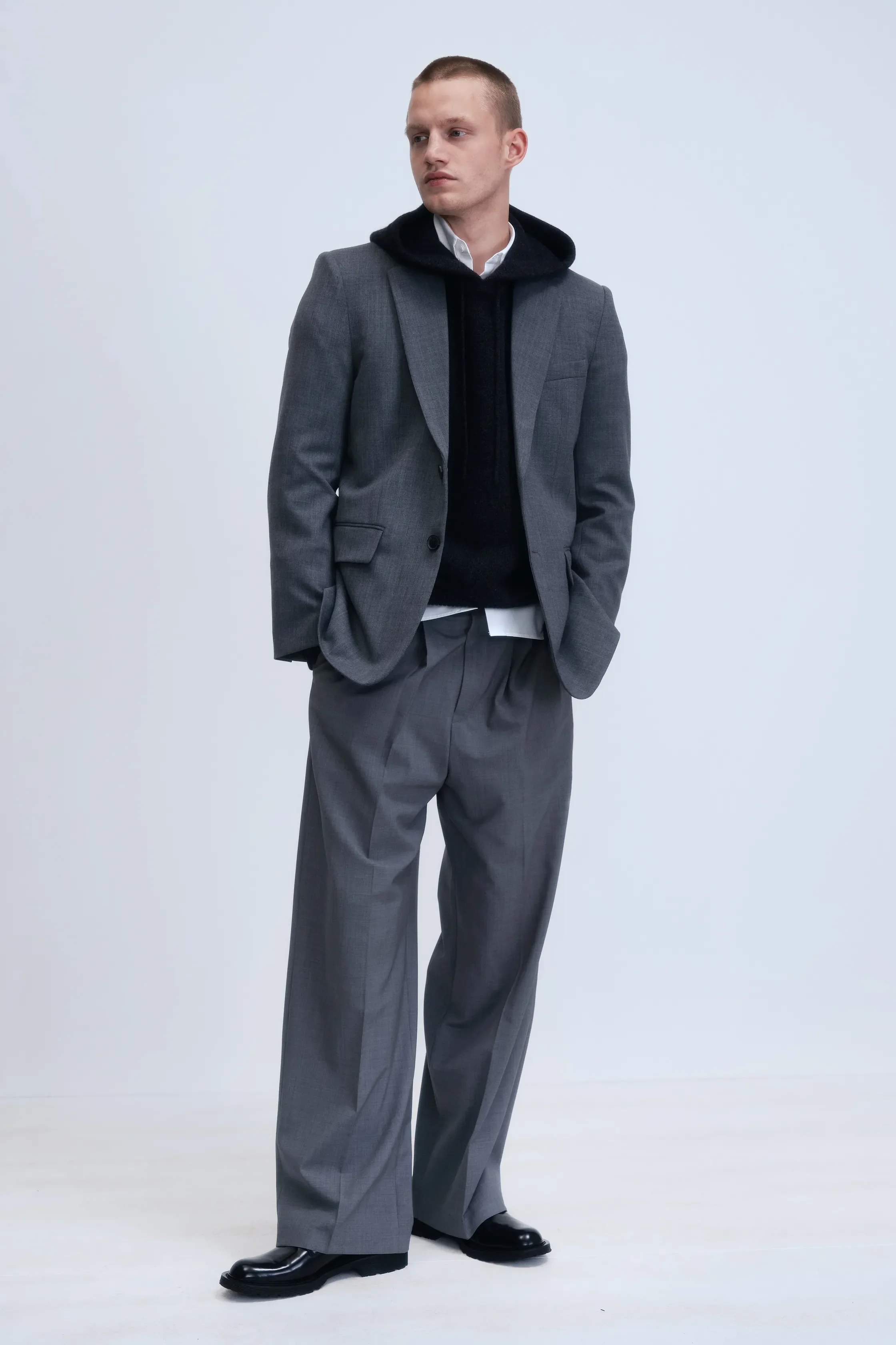 00001-nilli-lotan-pre-fall-2023-menswear-credit-brand.jpg.webp