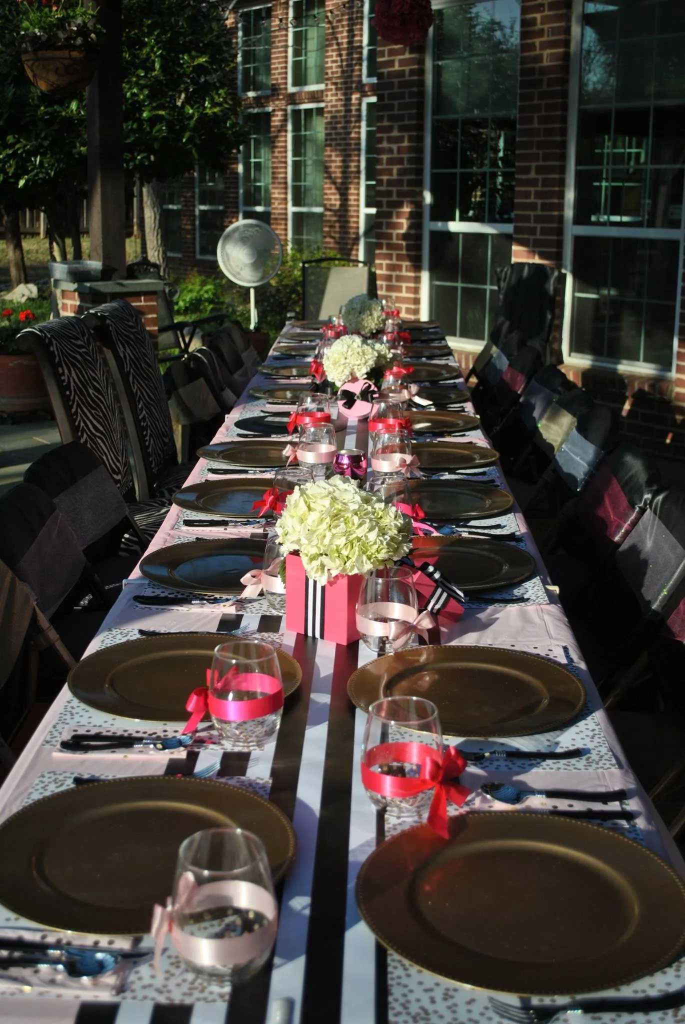  Dinner Table