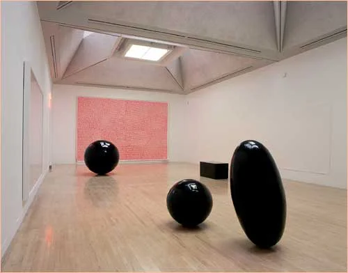 Fiona Banner, Full Stops (installation view)