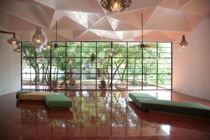 Jorge Pardo, installation view at Tecoh, Merida, Mexico.