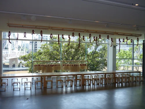 Rirkrit Tiravanija, Queensland Art Gallery (Installation view), 2010