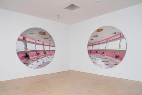 Paul Winstanley, Installation view, 2007