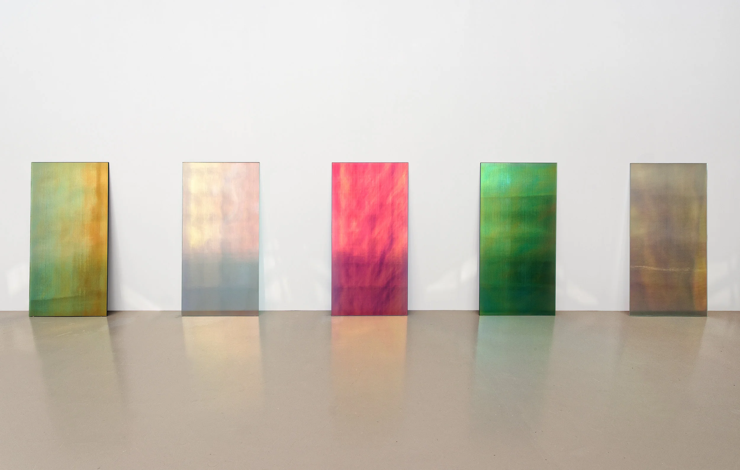 Ann Veronica Janssens, Mars, 2017, installation view, IAC, Villeurbanne, France.