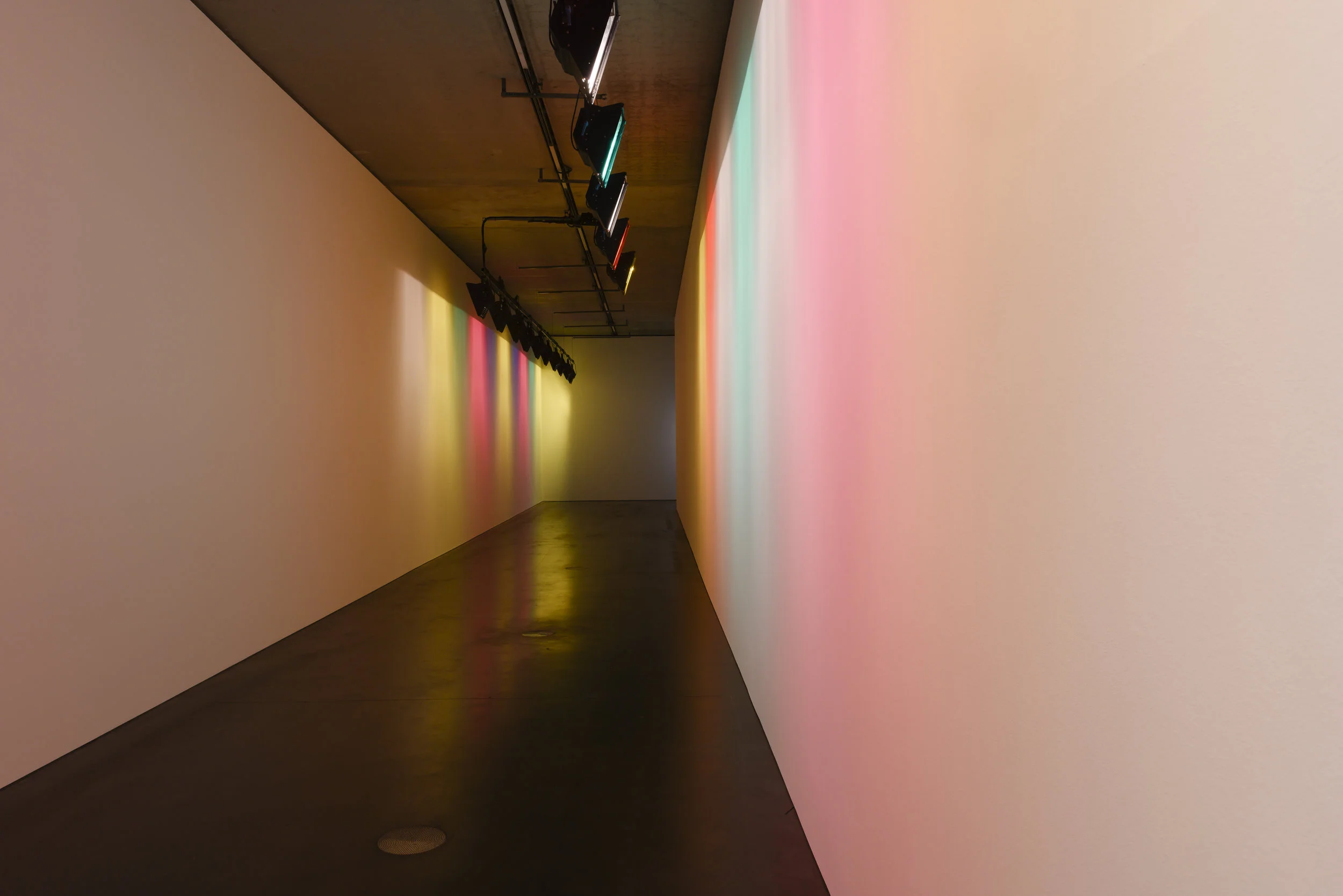 Ann Veronica Janssens, installation view at De Pont Museum, 2018