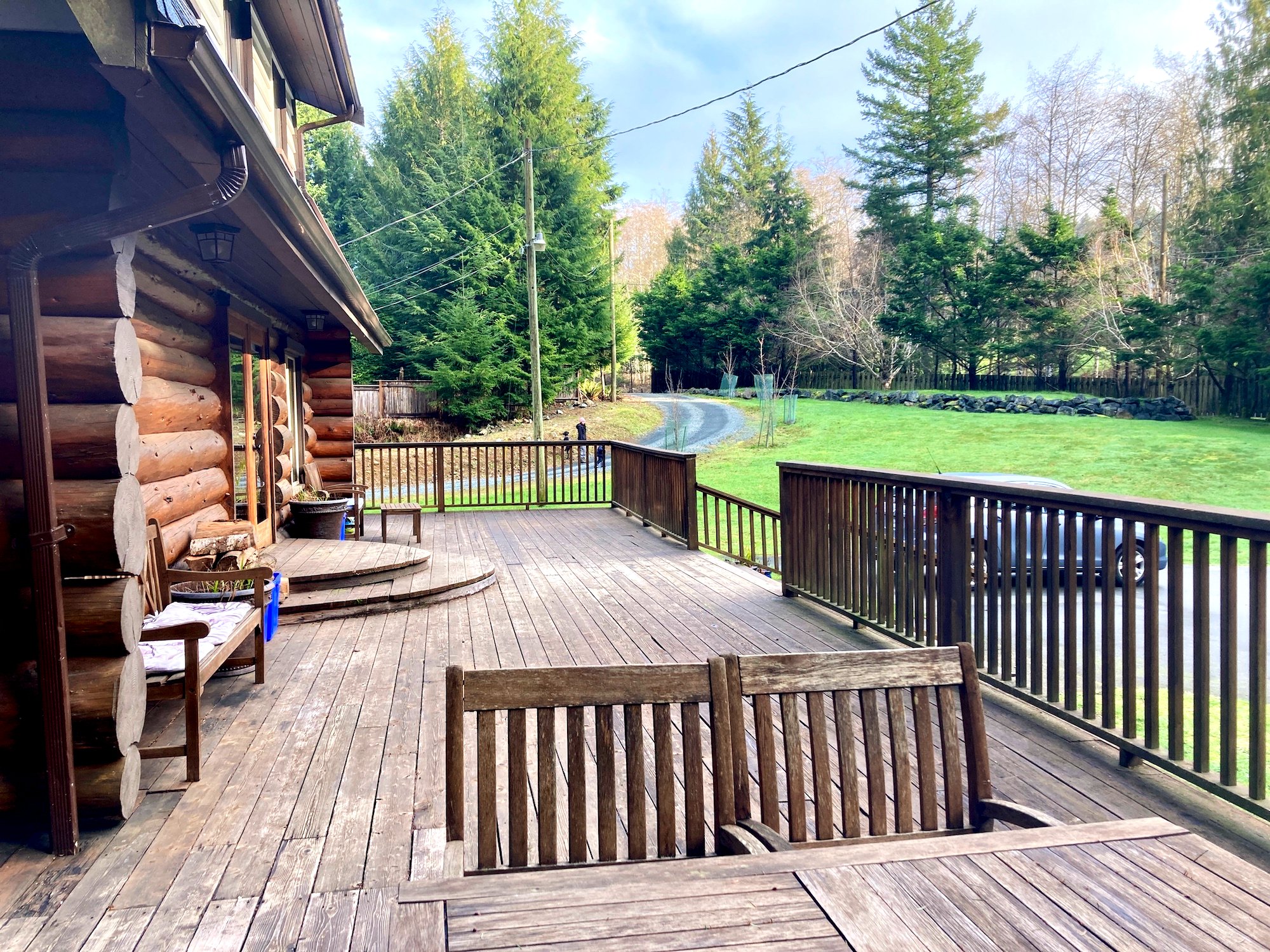 2 porch 1.JPEG