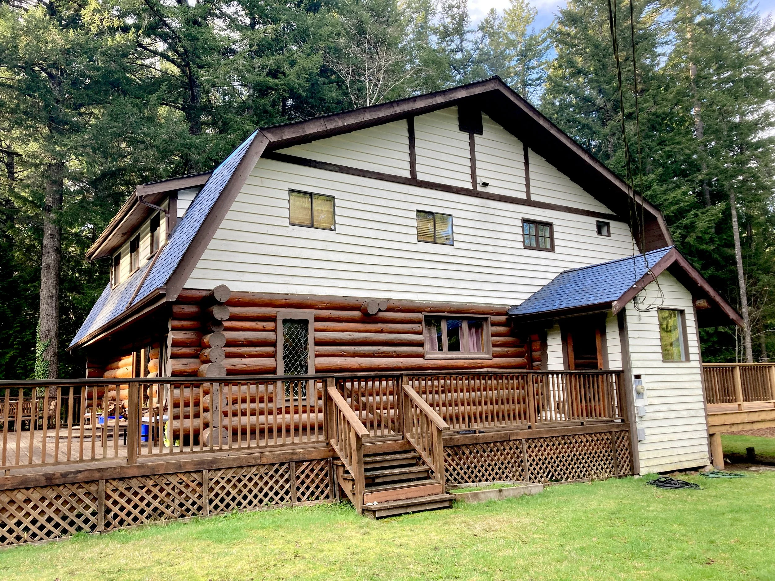 16 cabin back.JPEG