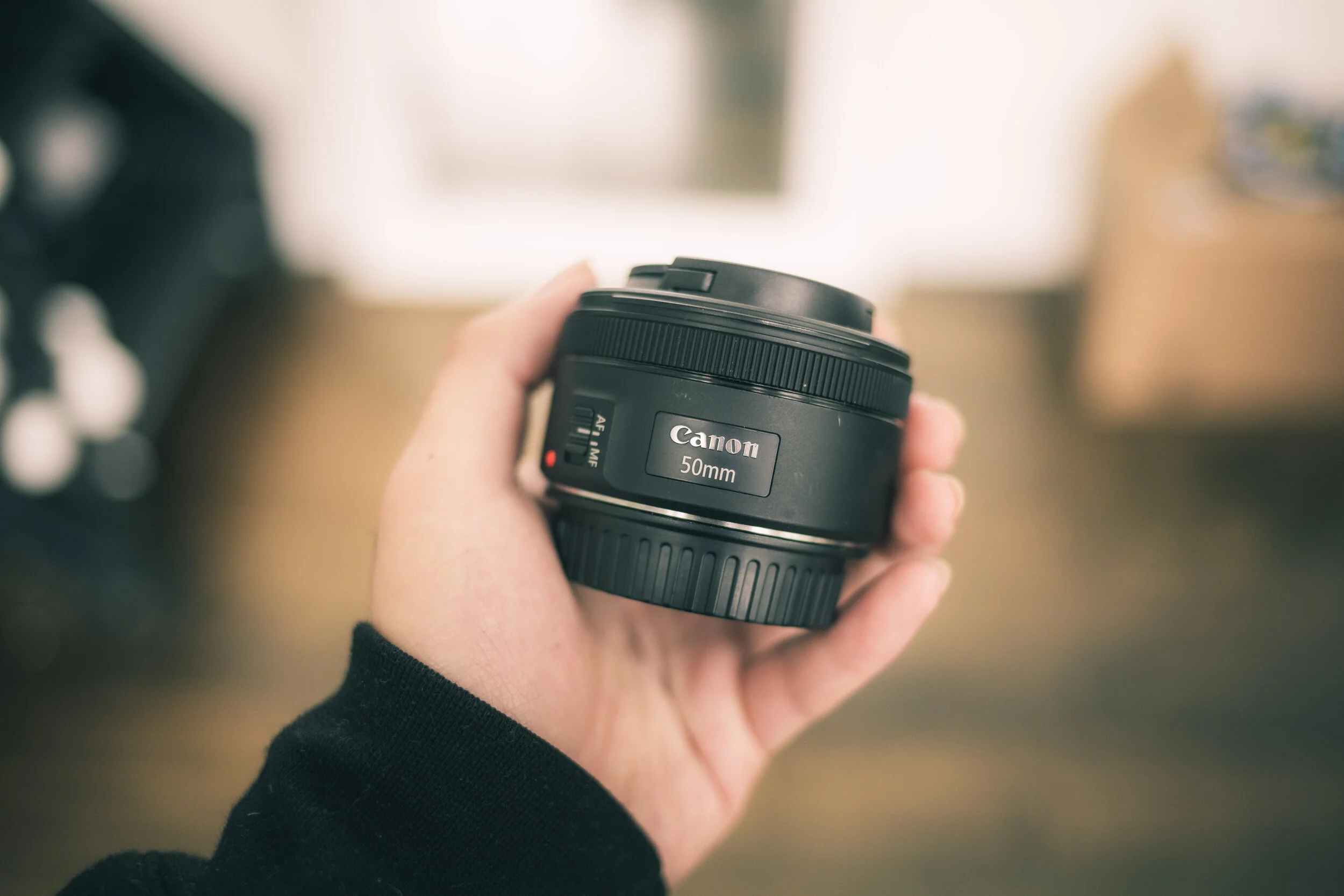 camera lens cost