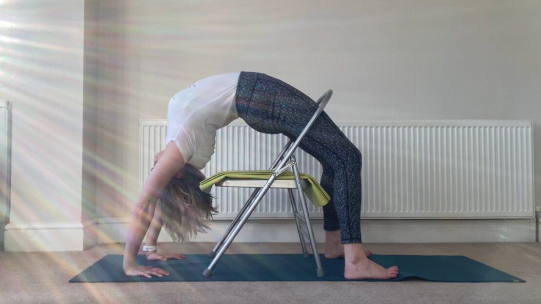Standing twisting yoga pose sequence - Iyengar Yoga - YouTube