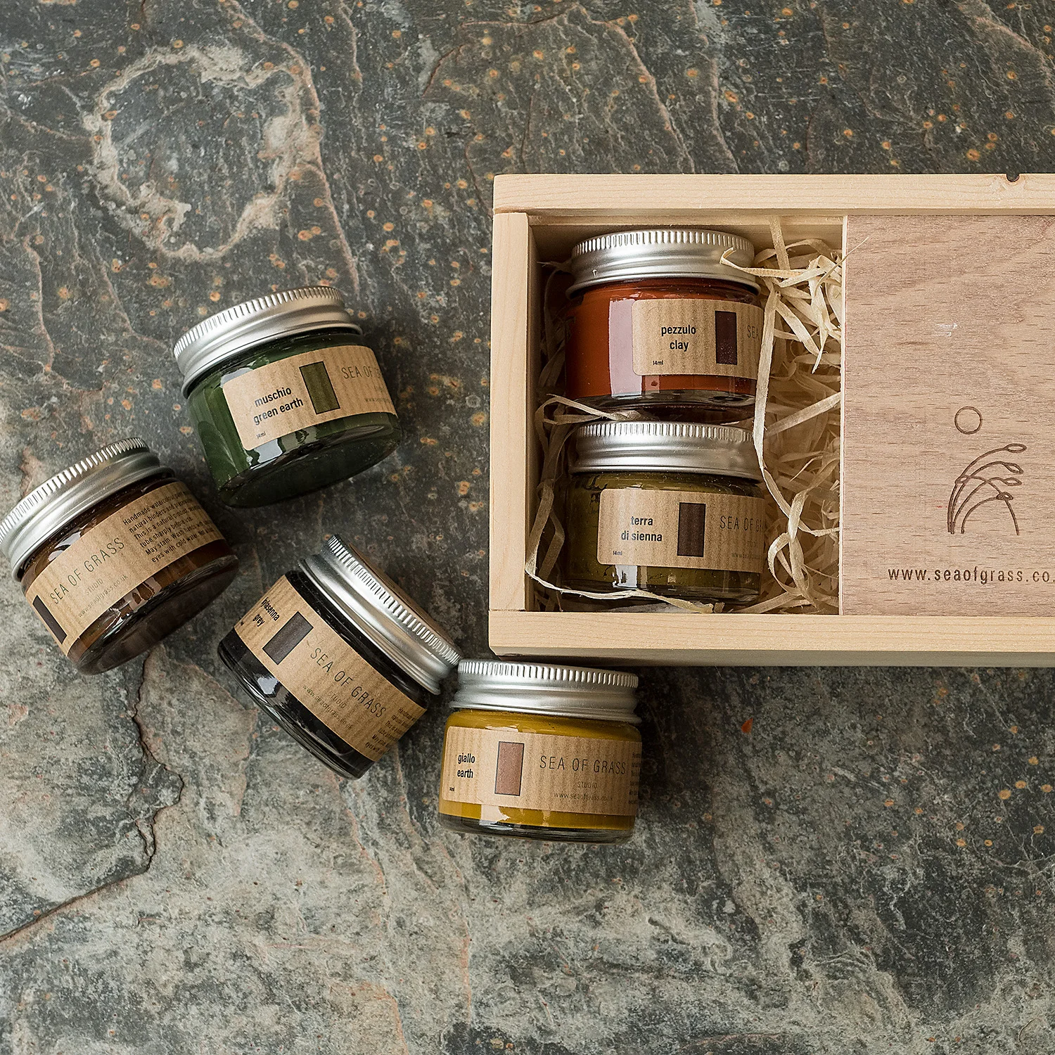 6 jars in wood box - earths2.jpg