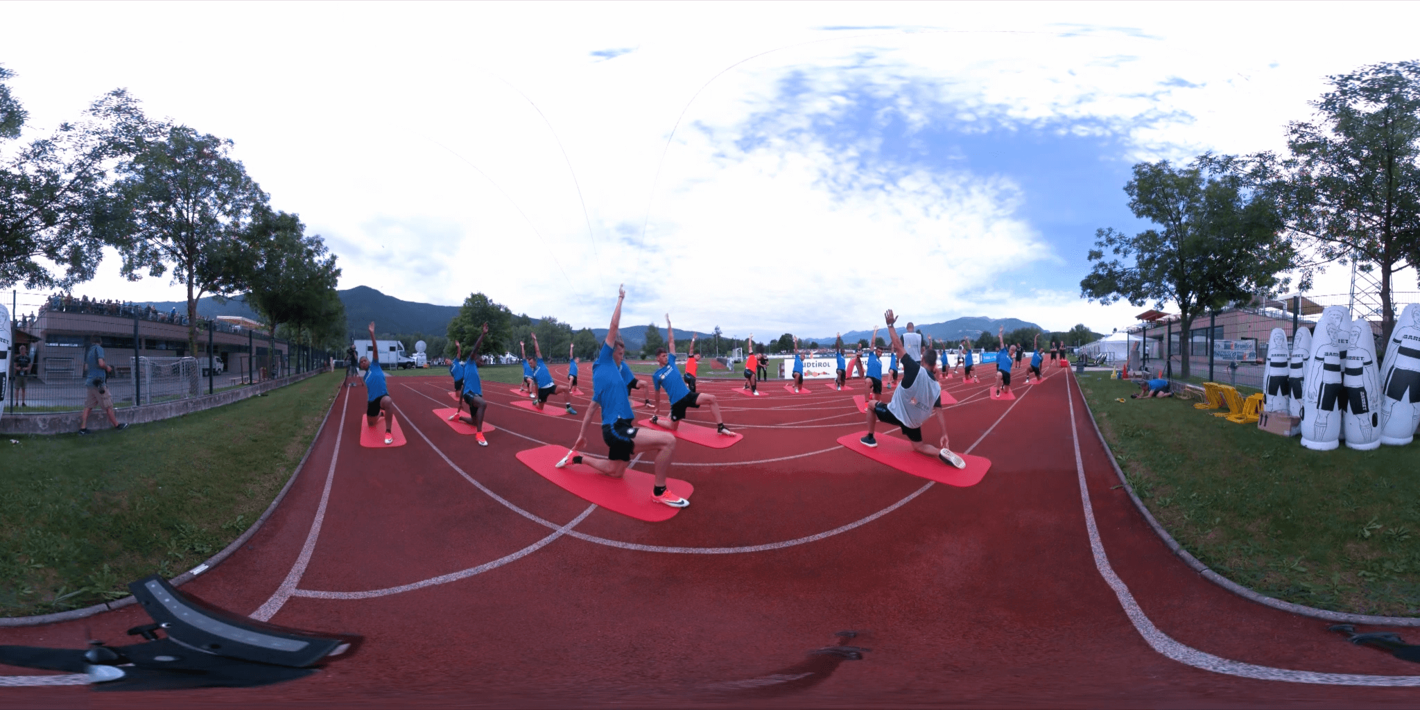 Inter VR Edit_English_360_TB (0-00-56-19).png