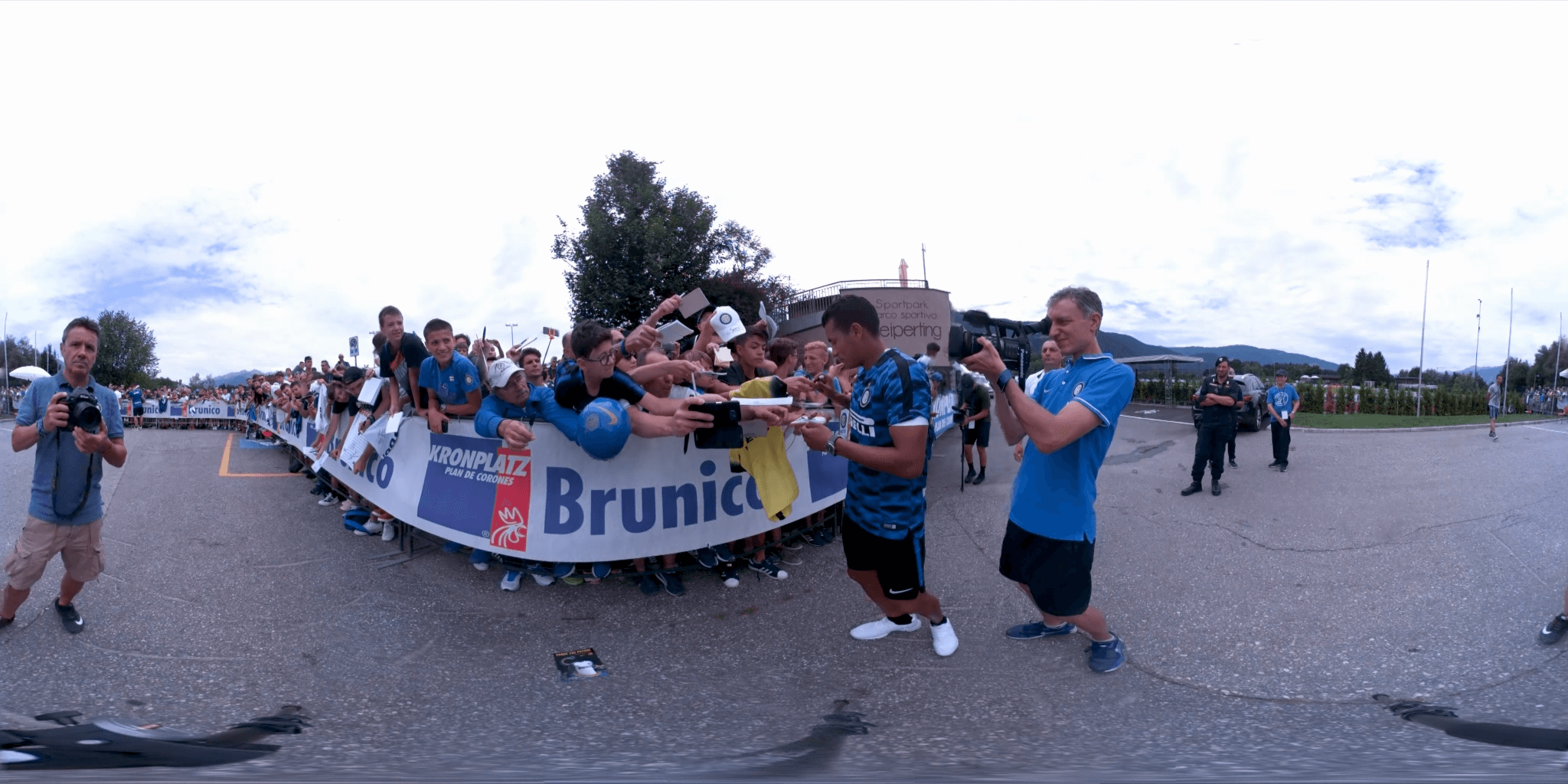 Inter VR Edit_English_360_TB (0-02-08-22).png