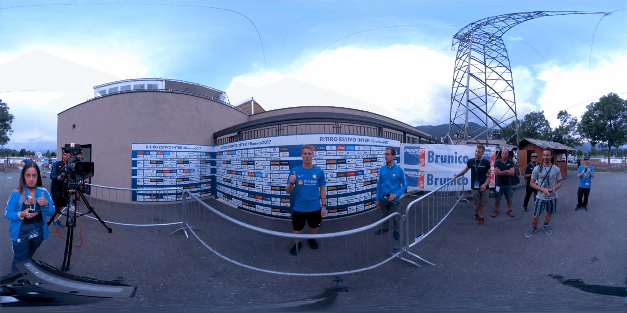 Inter VR Edit_English_360_TB (0-02-20-23).png