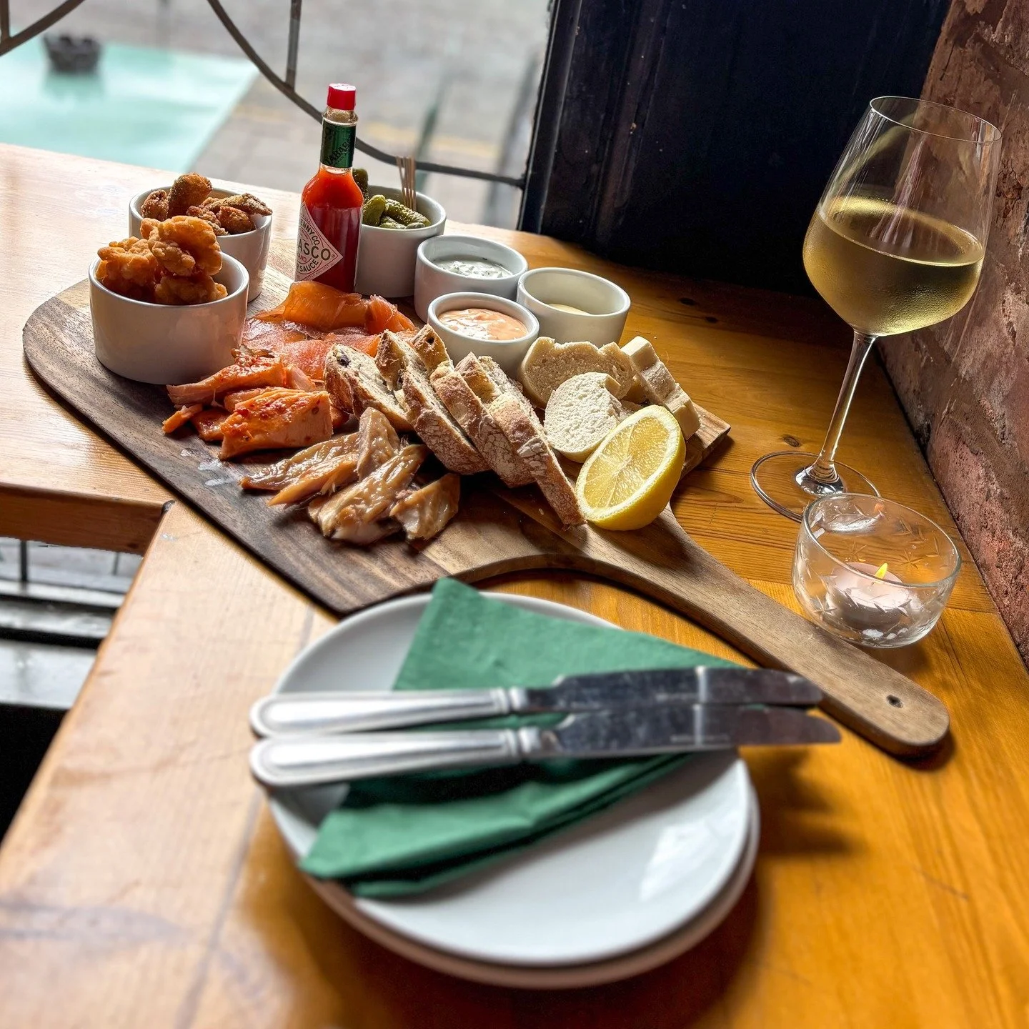 // COMPETITION TIME 🦐

Our Platters menu is growing... To celebrate the launch of our fabulous new Seafood Platter this Friday (which includes salt &amp; chilli squid, guys), we&rsquo;re giving away one seafood platter and a bottle of Prosecco 🥂

S