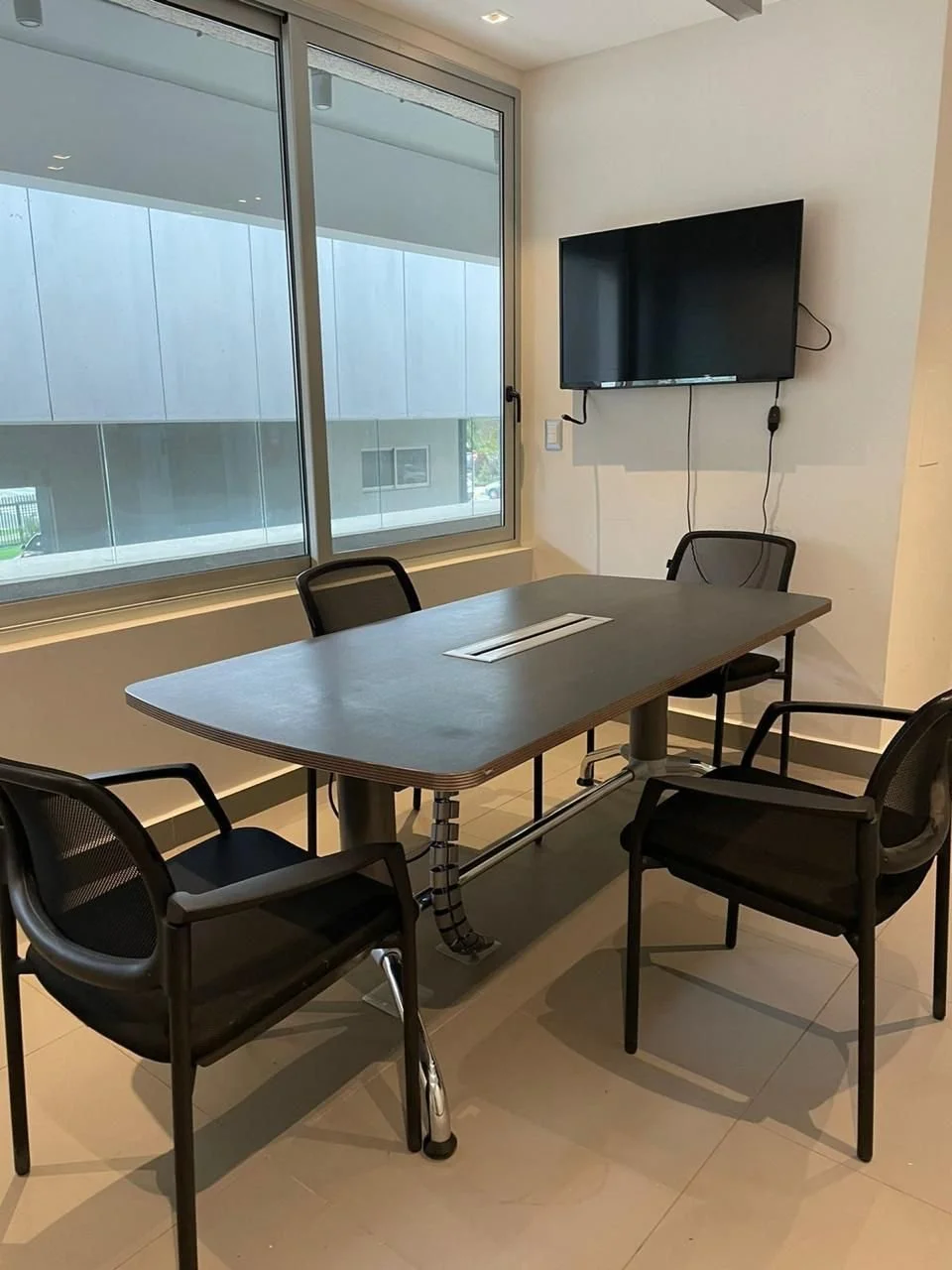 Copia de WhatsApp Image 2024-04-10 at 14.42.55.jpeg