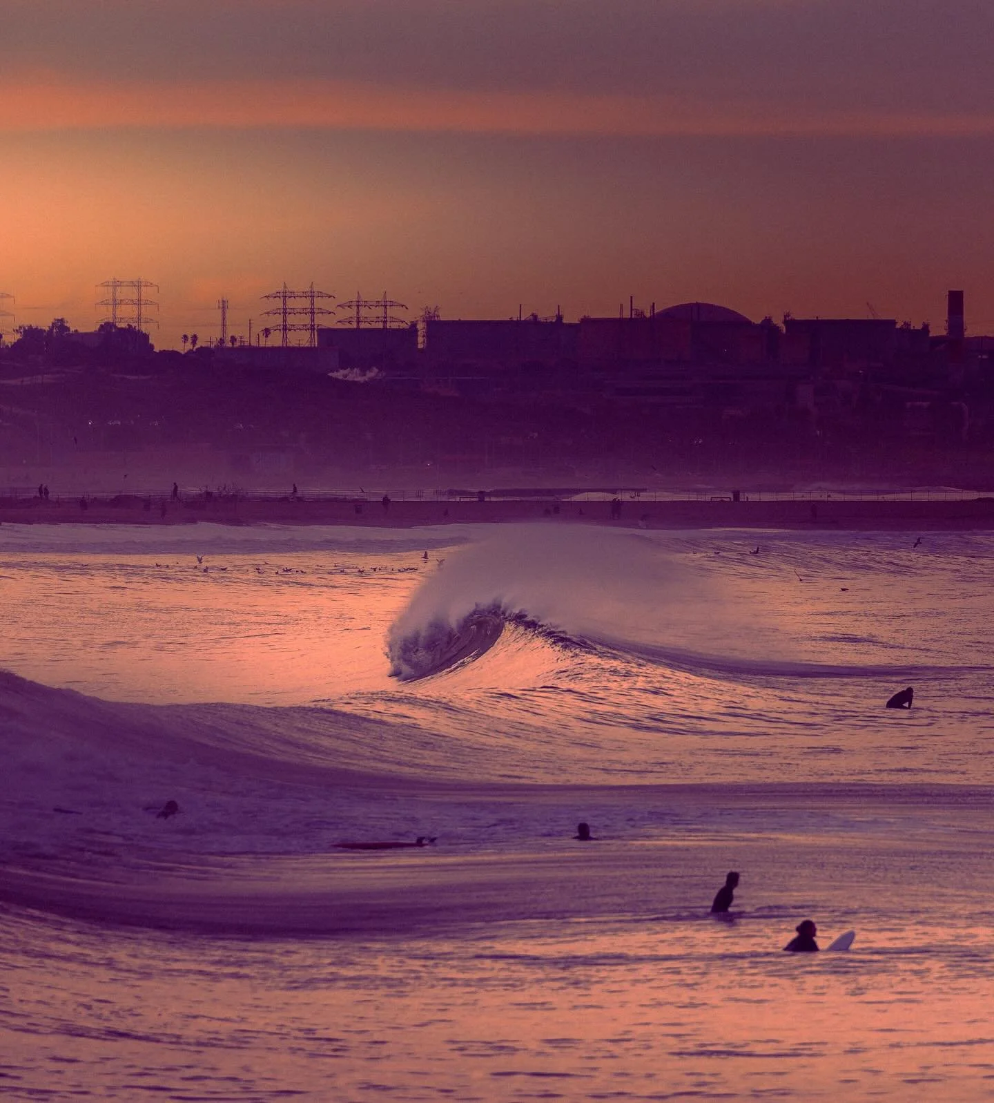 SWELL INDUSTRY 001
_
-
#waveoftheday #theperfectwave #humalien #1x #surftrip #waveshape #surfersjournal #lightroom #1x #surfporn #surferworld #surfphotography #portraitphotography #surf #gameoftones #canonphotography #ocean #color #surfer #surflife