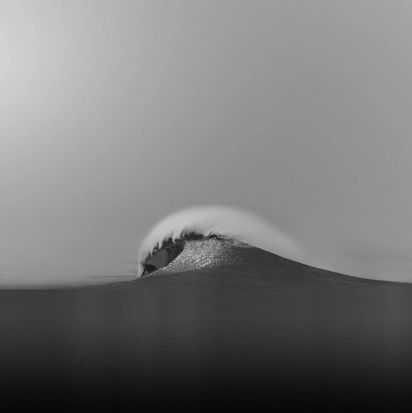 TINTYPE 001a
...
There&rsquo;s a human in the pocket. Zoom in. 

#waveporn
#theperfectwave 
#bnw_greatshots 
#bnw_zone 
#bnw_switzerland 
#bnw_minimalism 
#trappingtones 
#aov 
#gameoftones 
#thesurfersjournal 
#aquatech_imagingsolutions 
#canon1dxma