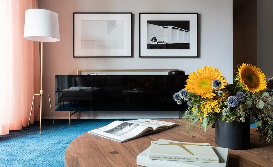 The space features carefully selected designs by The Future Perfect and Neri & Hu. Photography: Lauren Coleman