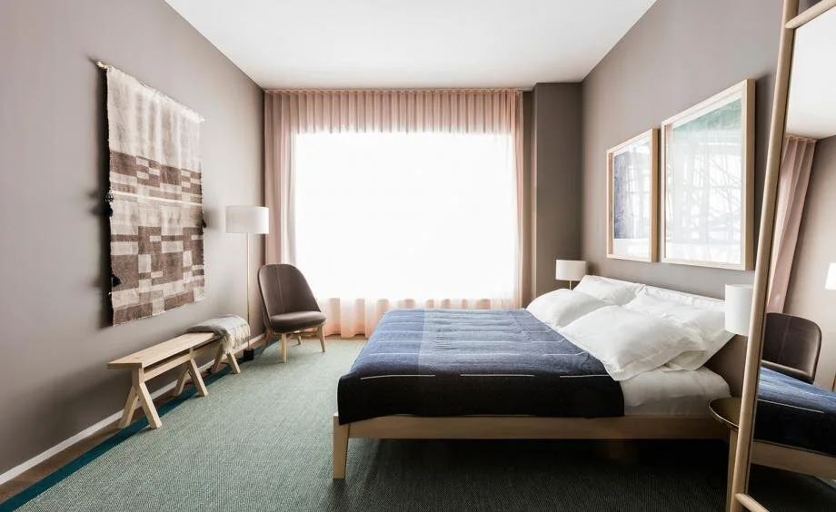 The apartment was created with an emphasis on handcraft and artisanal detailing, so several of the pieces were especially made for the project. Photography: Lauren Coleman