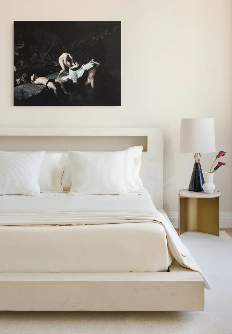 OBSERVER: One Wall Street’s $9.75 Million ‘Trophy Apartment’ Is Bedecked in Art