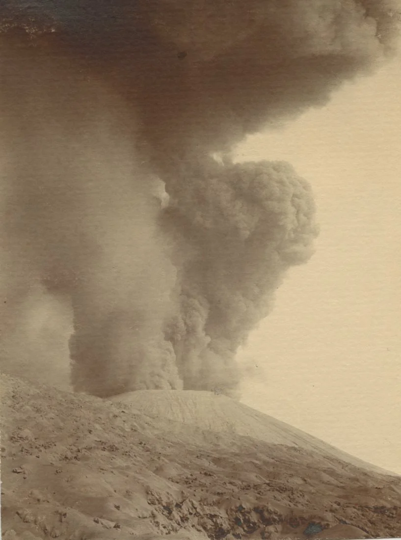 VOLCANS387.jpg