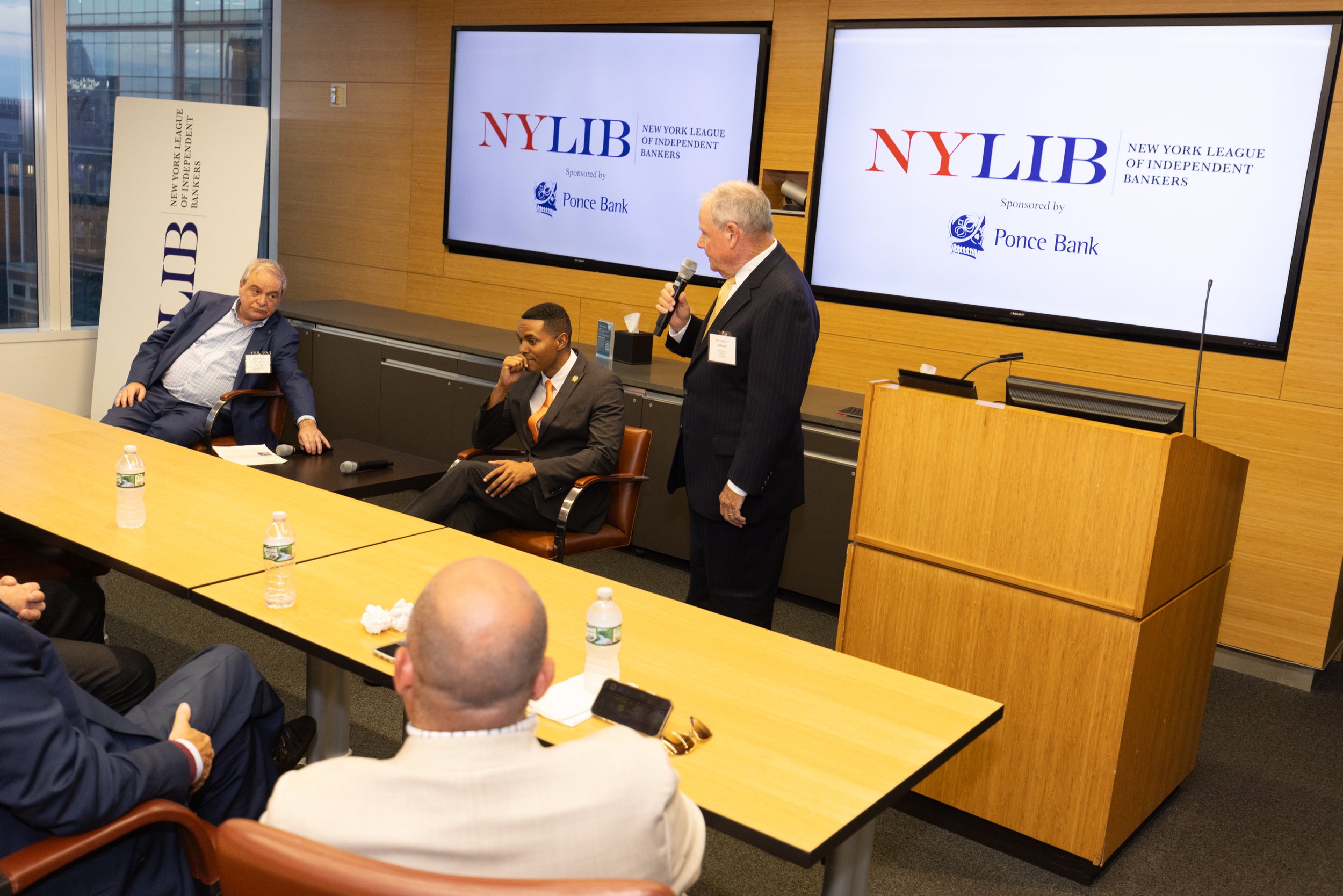 NYLIB26Oct-84.JPG