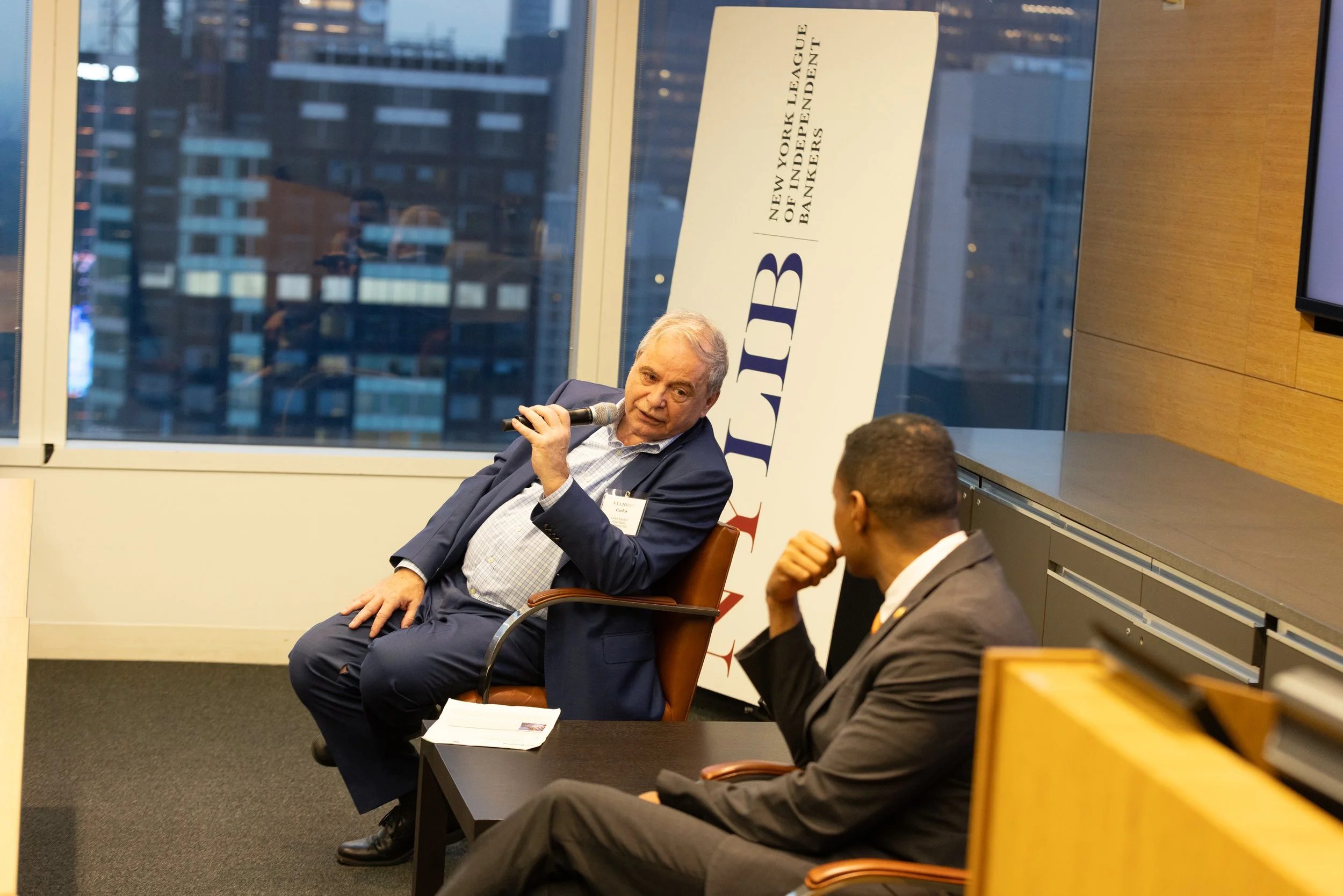 NYLIB26Oct-90.JPG