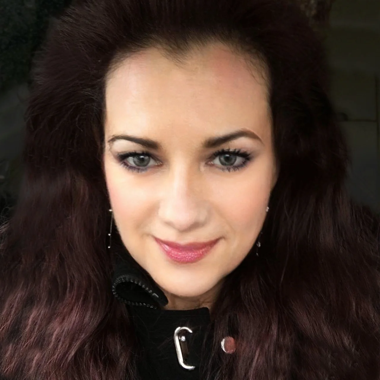 Bonny Head Shot New_pp.jpeg
