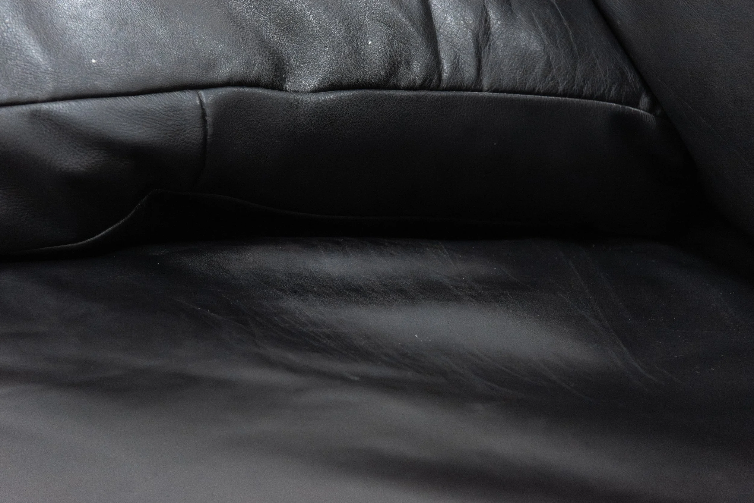 diesis sofa schwarz-15.jpg