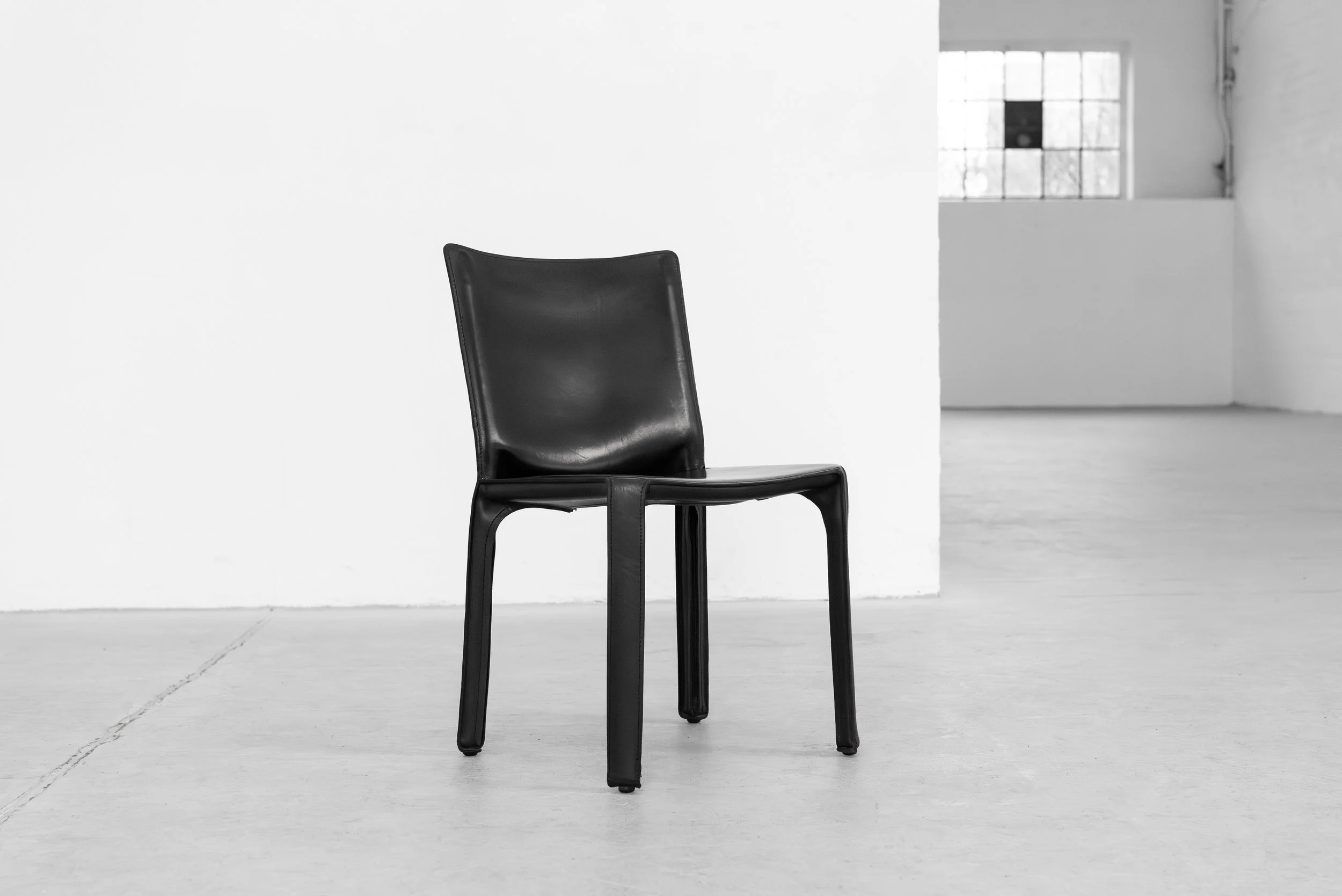 4x cab chair mario bellini cassina schwarz-12.jpg