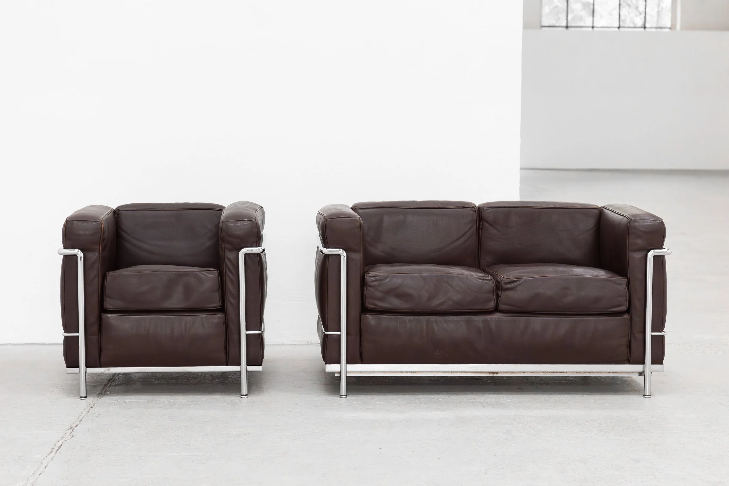 lc2 gruppe sofa sessel braun_-4.jpg